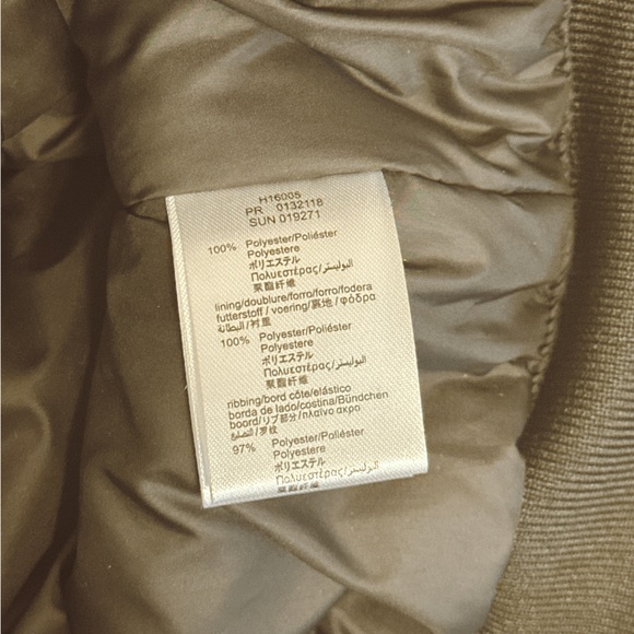 Authentic Givenchy kids bomber jacket size 12 fits 10yr old - Picture 5 of 5